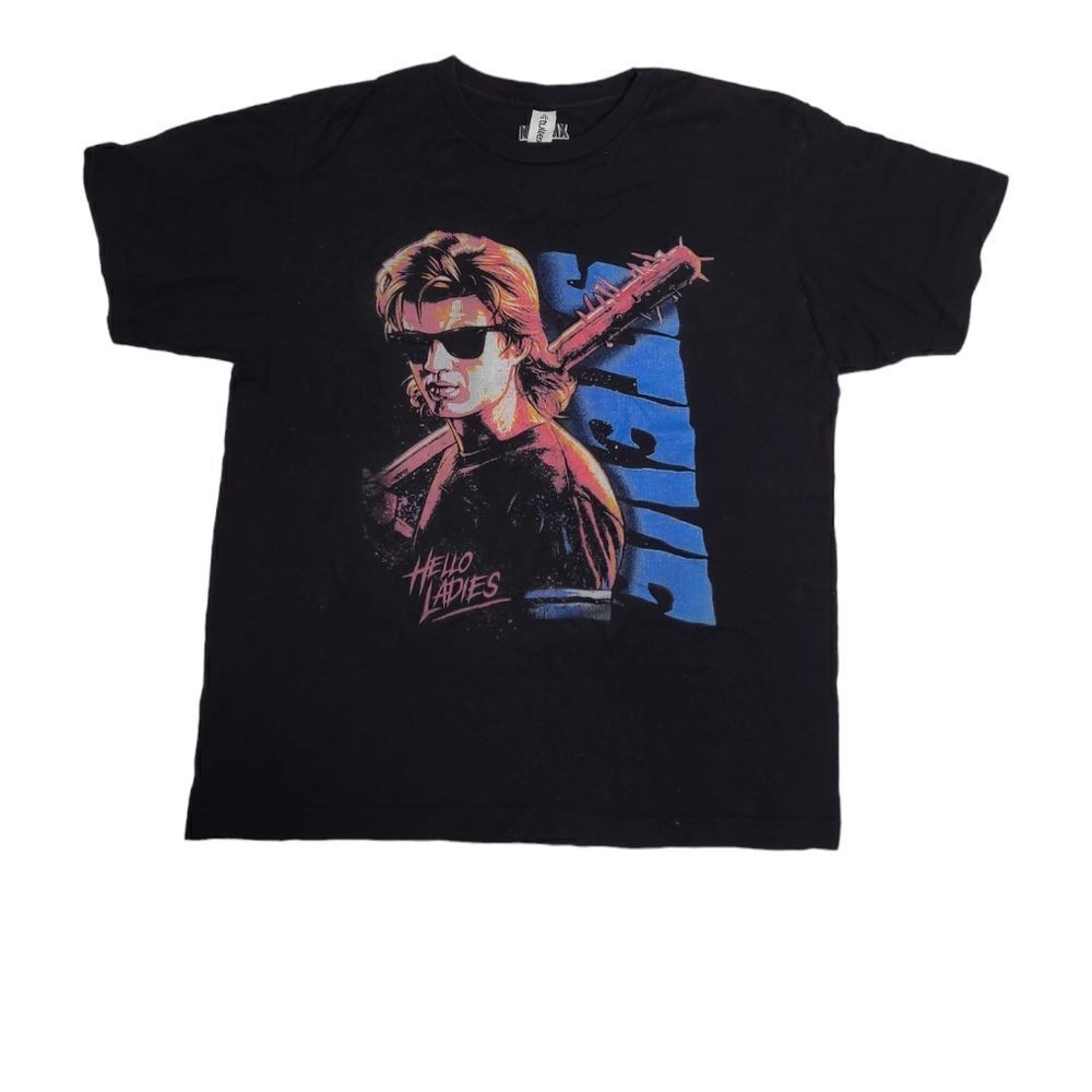 STRANGER THINGS Steve hello ladies‎ black short sleeve graphic t-shirt M